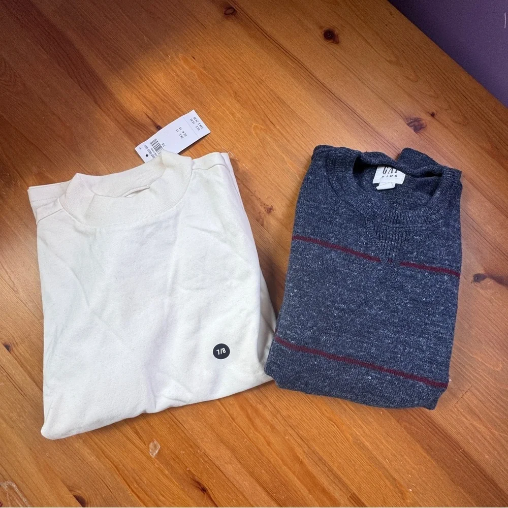 Gap shirt bundle size 7/8 nwt